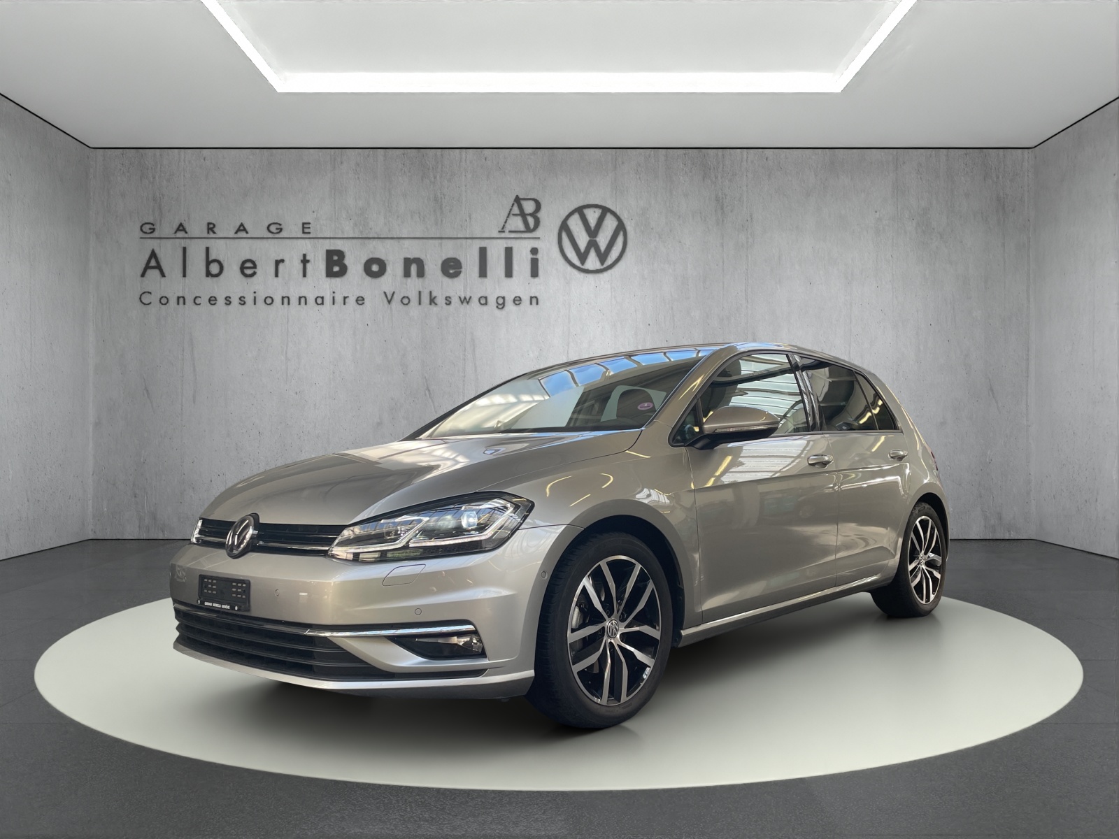 VW Golf 1.4 TSI Highline DSG-image-0