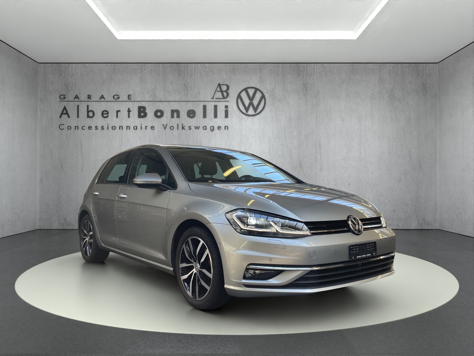 VW Golf 1.4 TSI Highline DSG-image-6