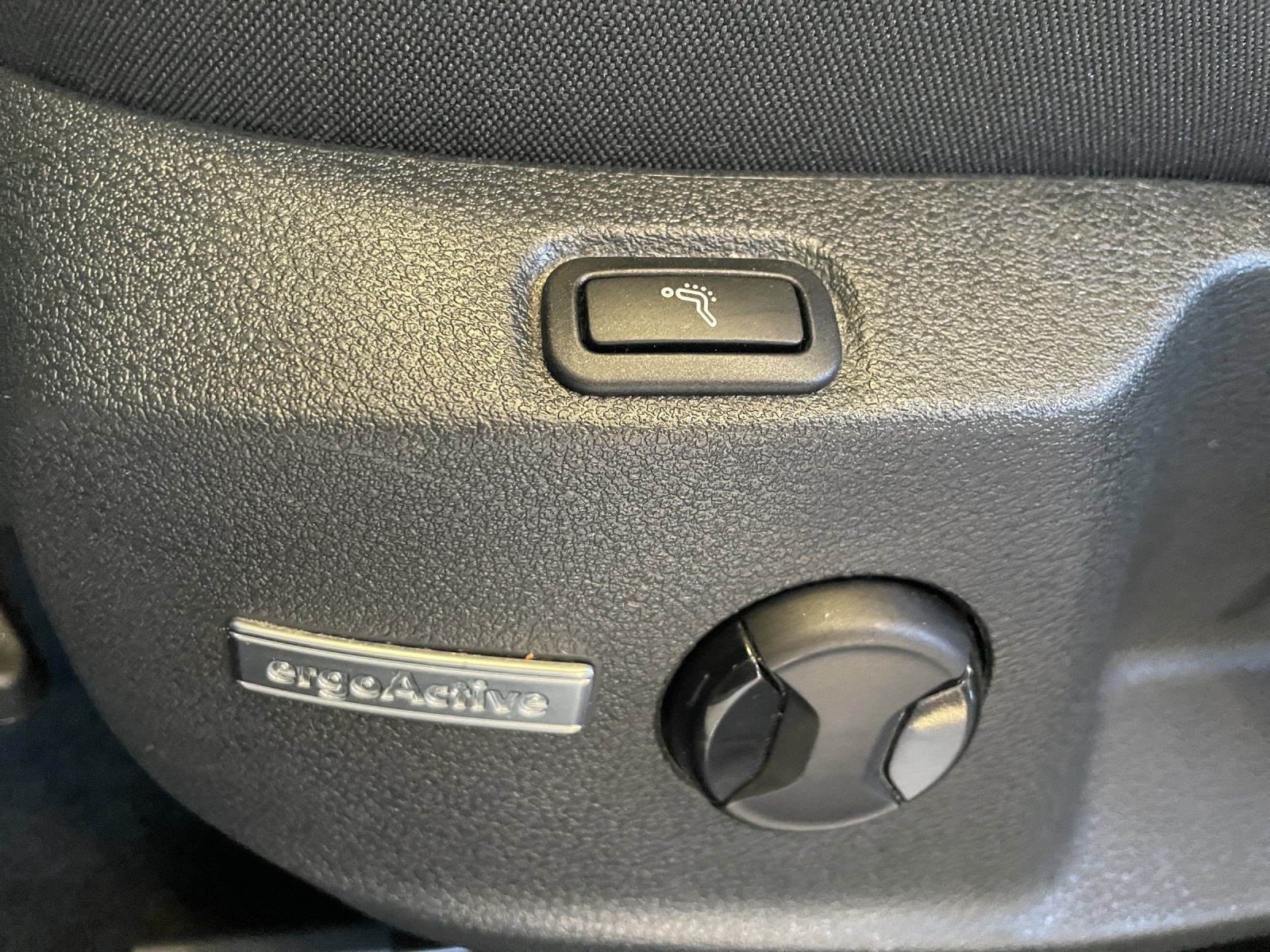 VW Golf 1.4 TSI Highline DSG-image-12