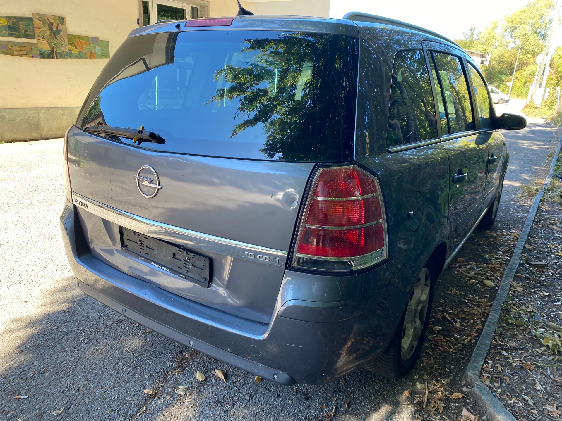 OPEL Zafira 1.9 CDTI Enjoy Automatic-image-3