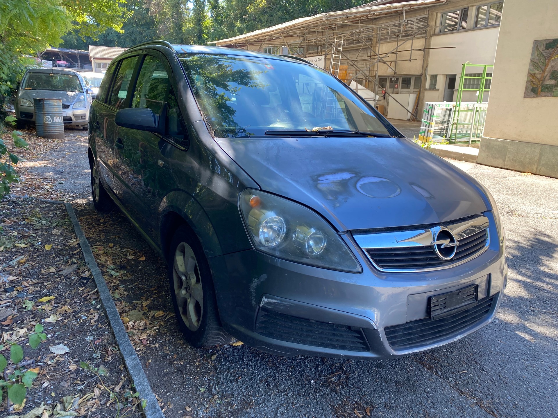 OPEL Zafira 1.9 CDTI Enjoy Automatic-image-0