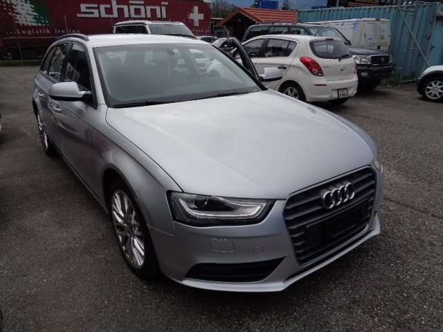 AUDI A4 Avant 1.8 TFSI-image-12