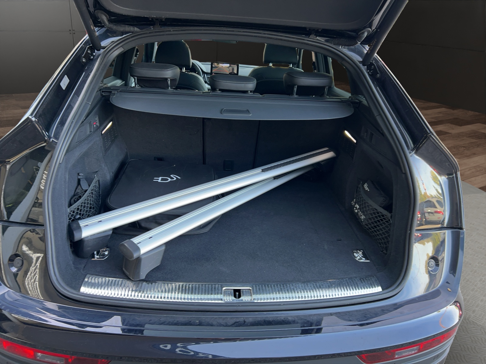 AUDI Q5 Sportback 55 TFSI e PHEV S line quattro S-tronic-image-17