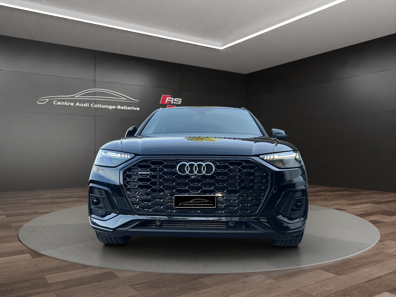 AUDI Q5 Sportback 55 TFSI e PHEV S line quattro S-tronic-image-1