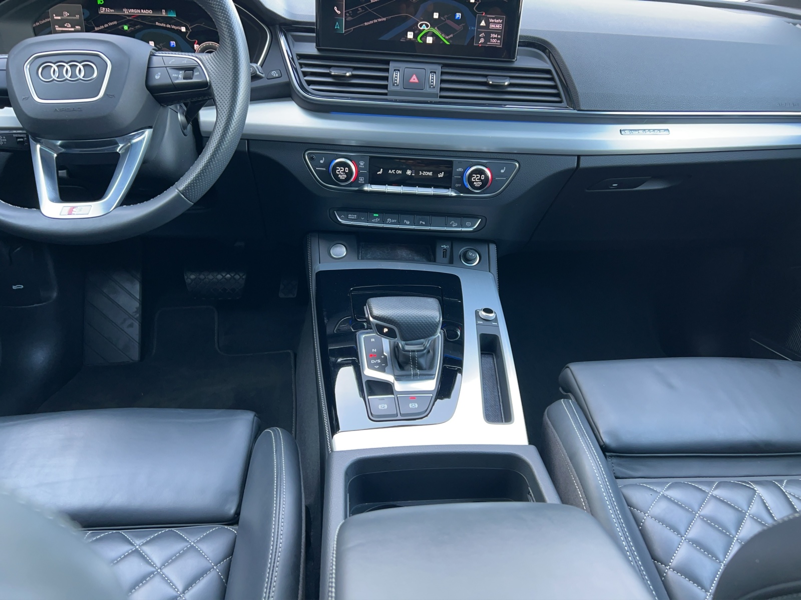 AUDI Q5 Sportback 55 TFSI e PHEV S line quattro S-tronic-image-13