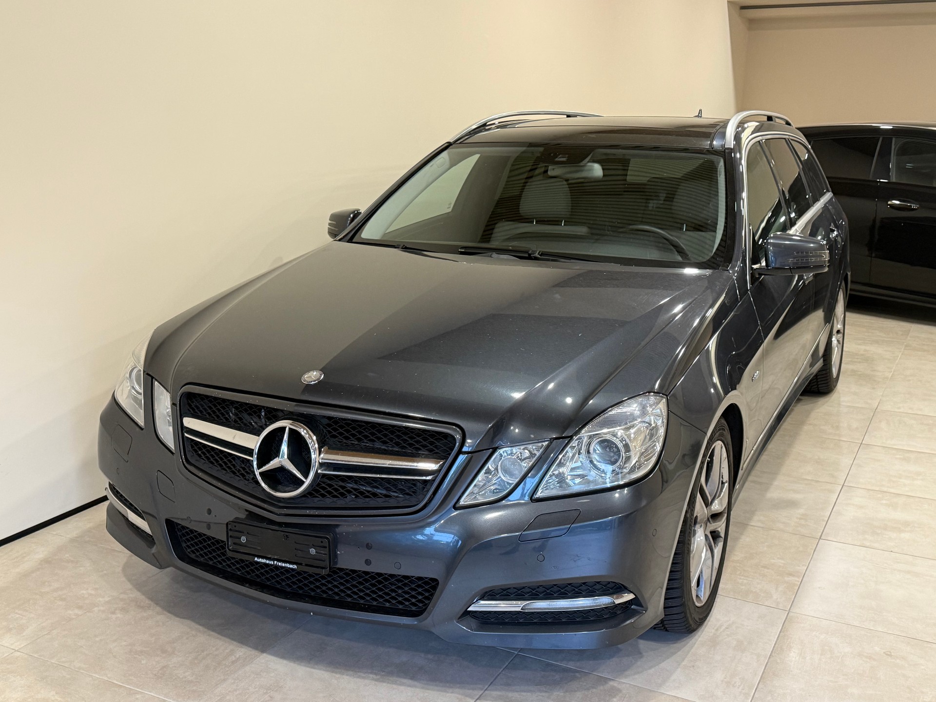 MERCEDES-BENZ E 350 CDI BlueEff. Avantgarde 4Matic 7G-Tronic-image-0