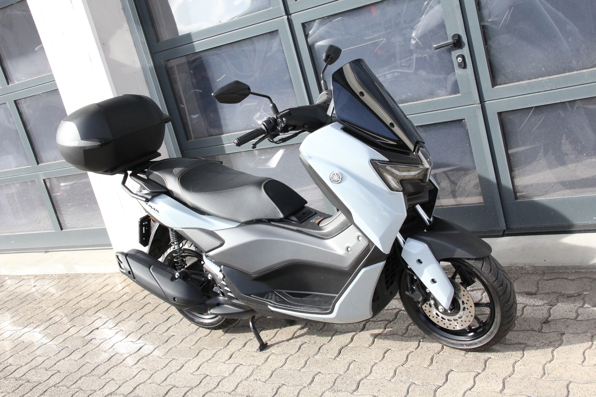 YAMAHA TECH MAX-image-8