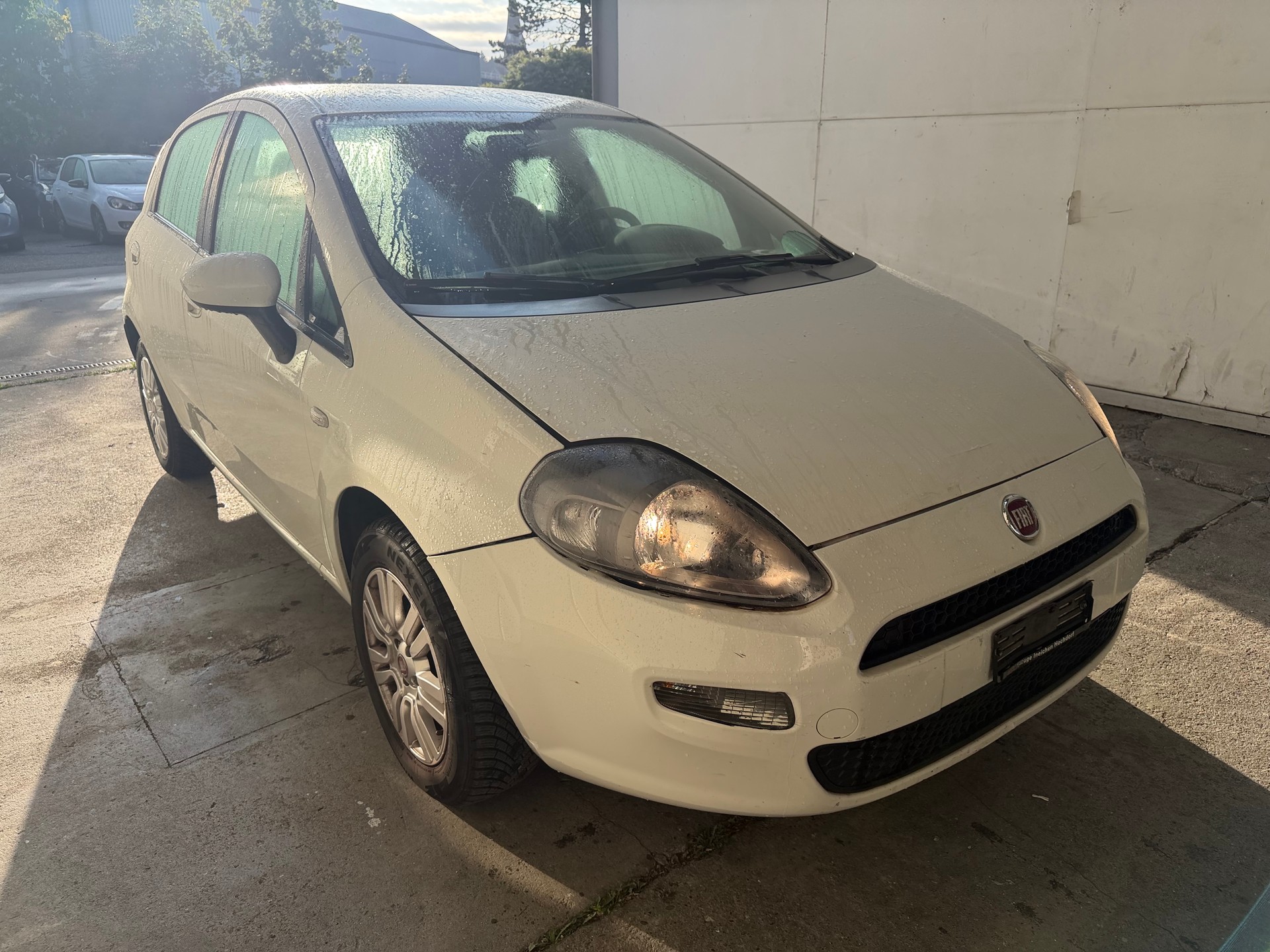 FIAT Punto 1.4 Lounge-image-1