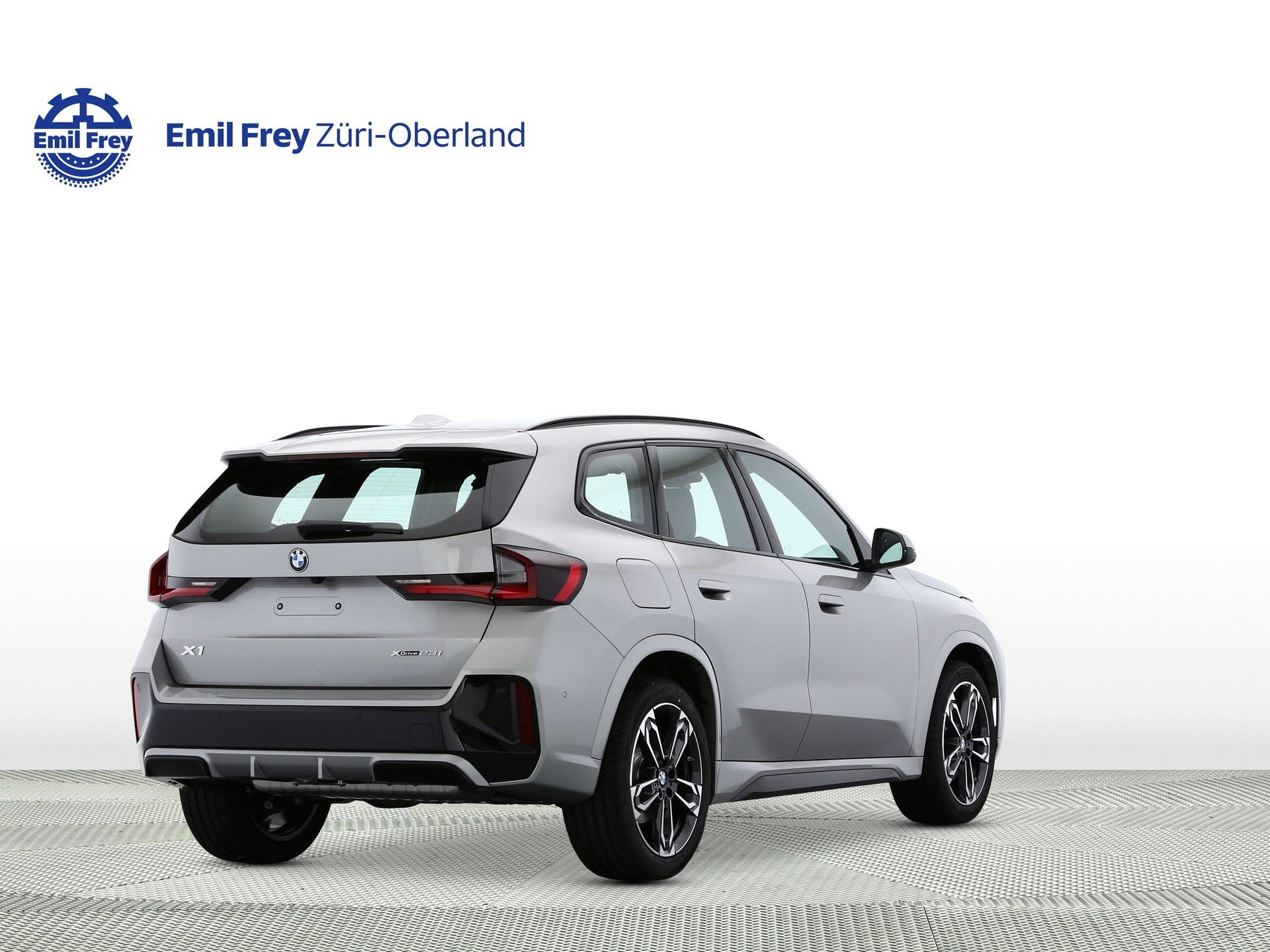 BMW X1 U11 23i xDrive-image-2