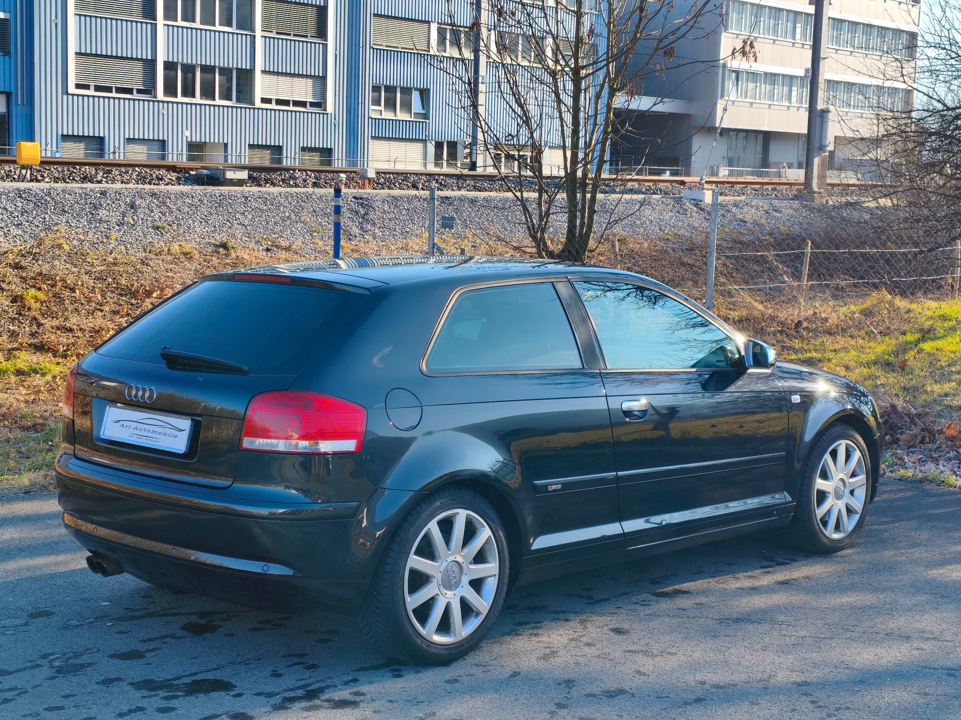 AUDI A3 2.0 Turbo FSI Ambition S-tronic-image-5