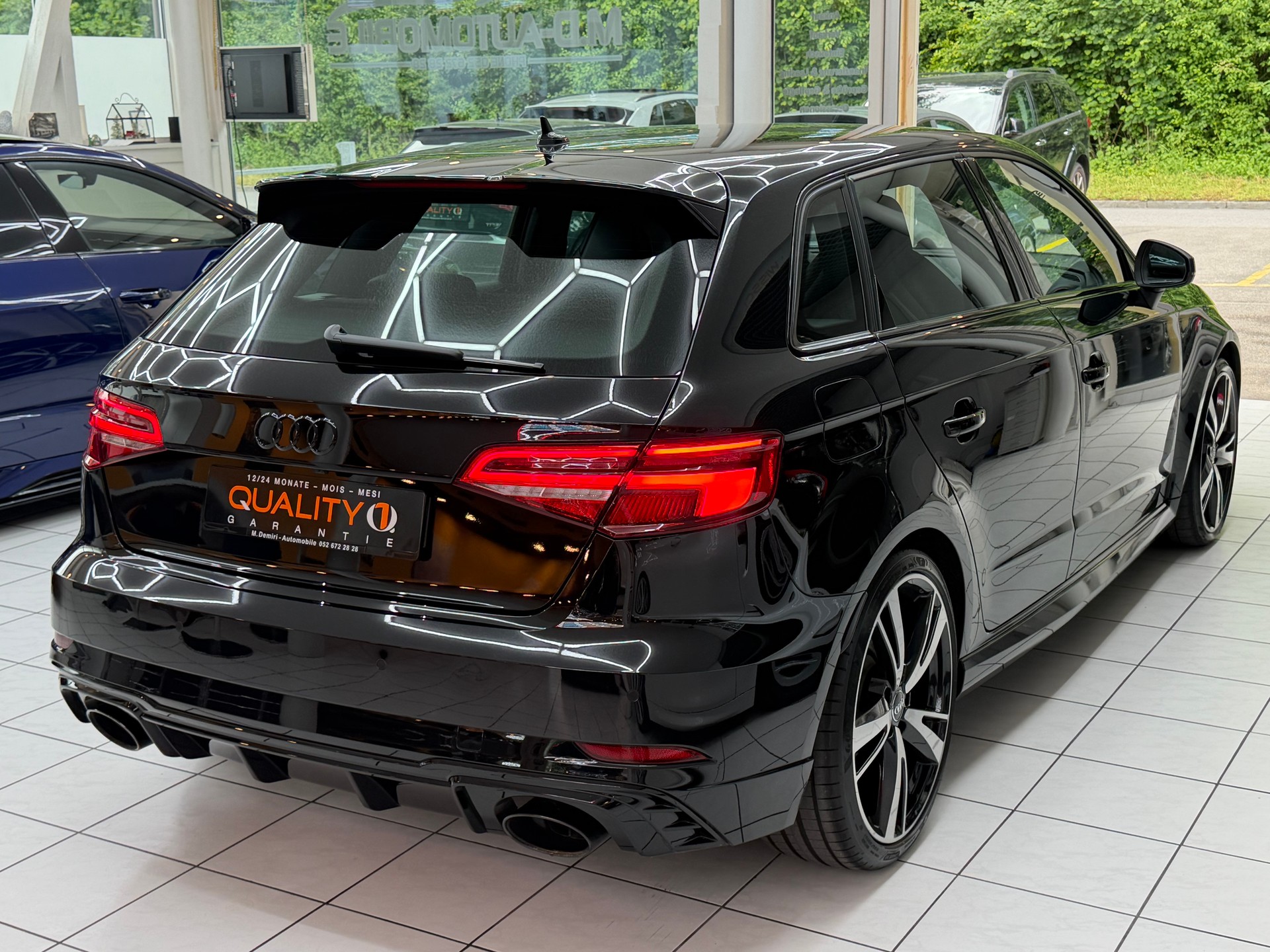 AUDI RS3 Sportback 2.5 T FSI quattro S-Tronic-image-9