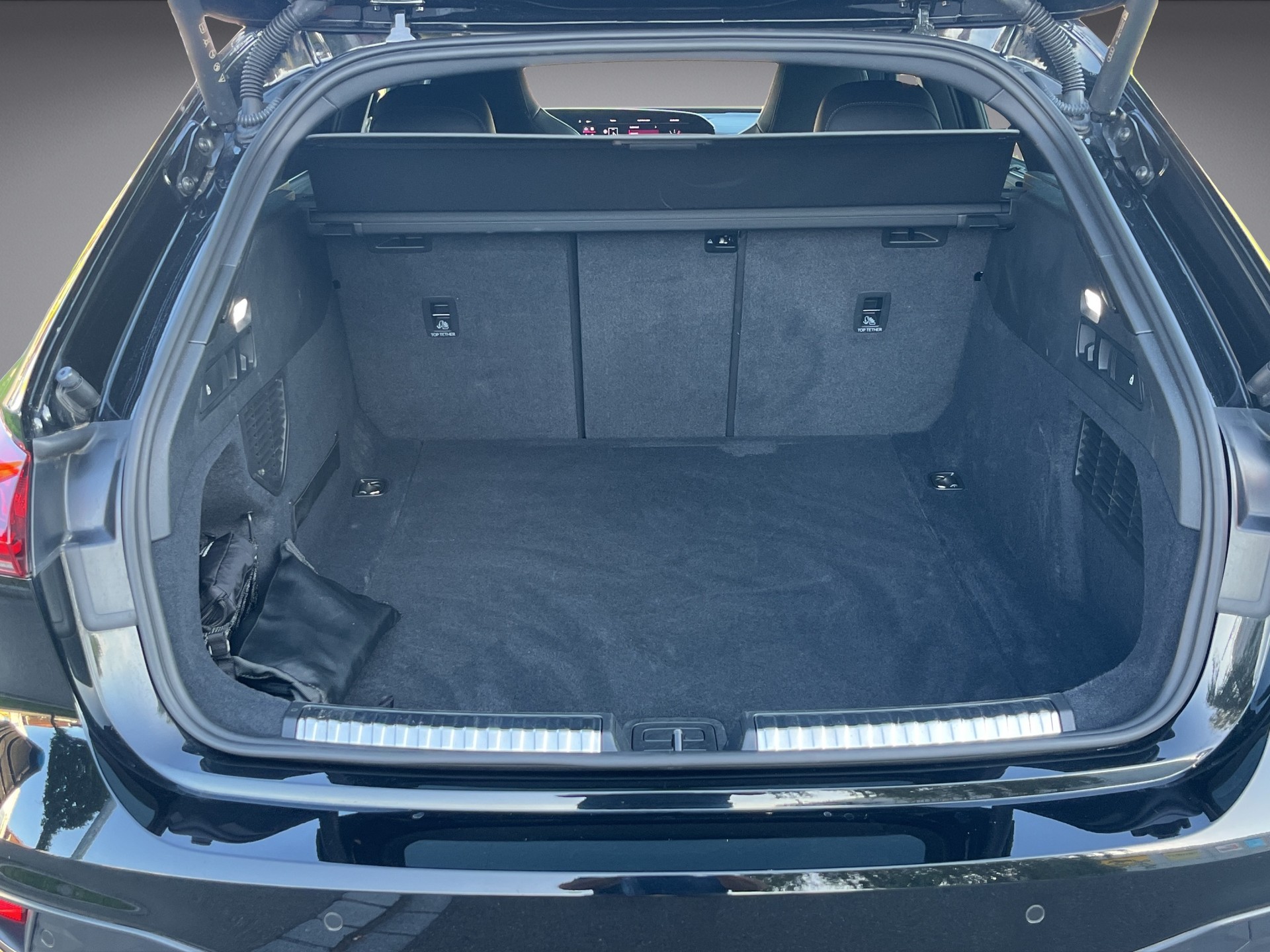 AUDI A5 Avant TFSI quattro 150 kW S tronic*Black-Line, Standheizung, B&O Sound, Lederausstattung, (5-Jahre Garantie)-image-27