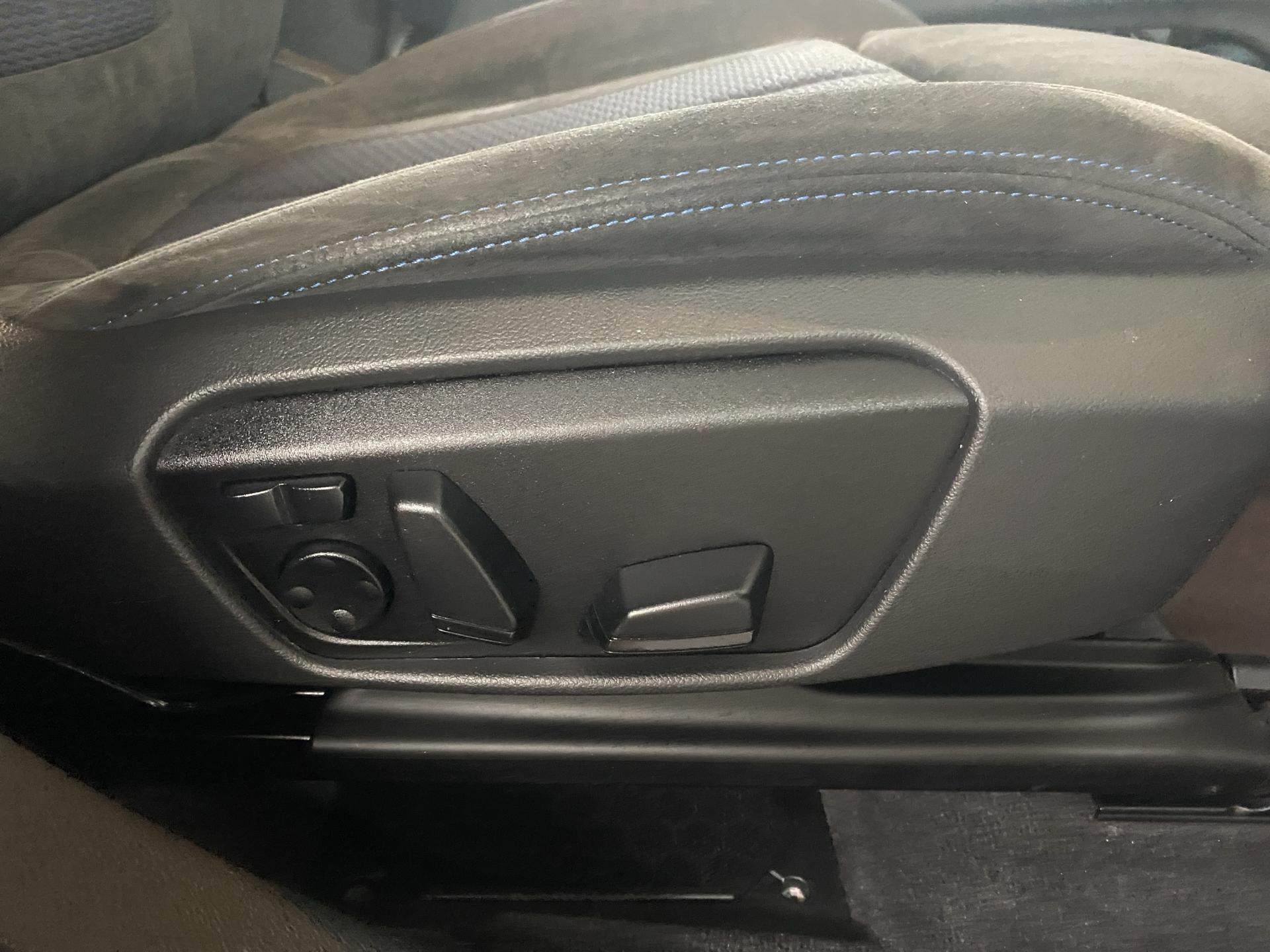 BMW X1 sDrive 18i M Sport Steptronic DSK-image-22