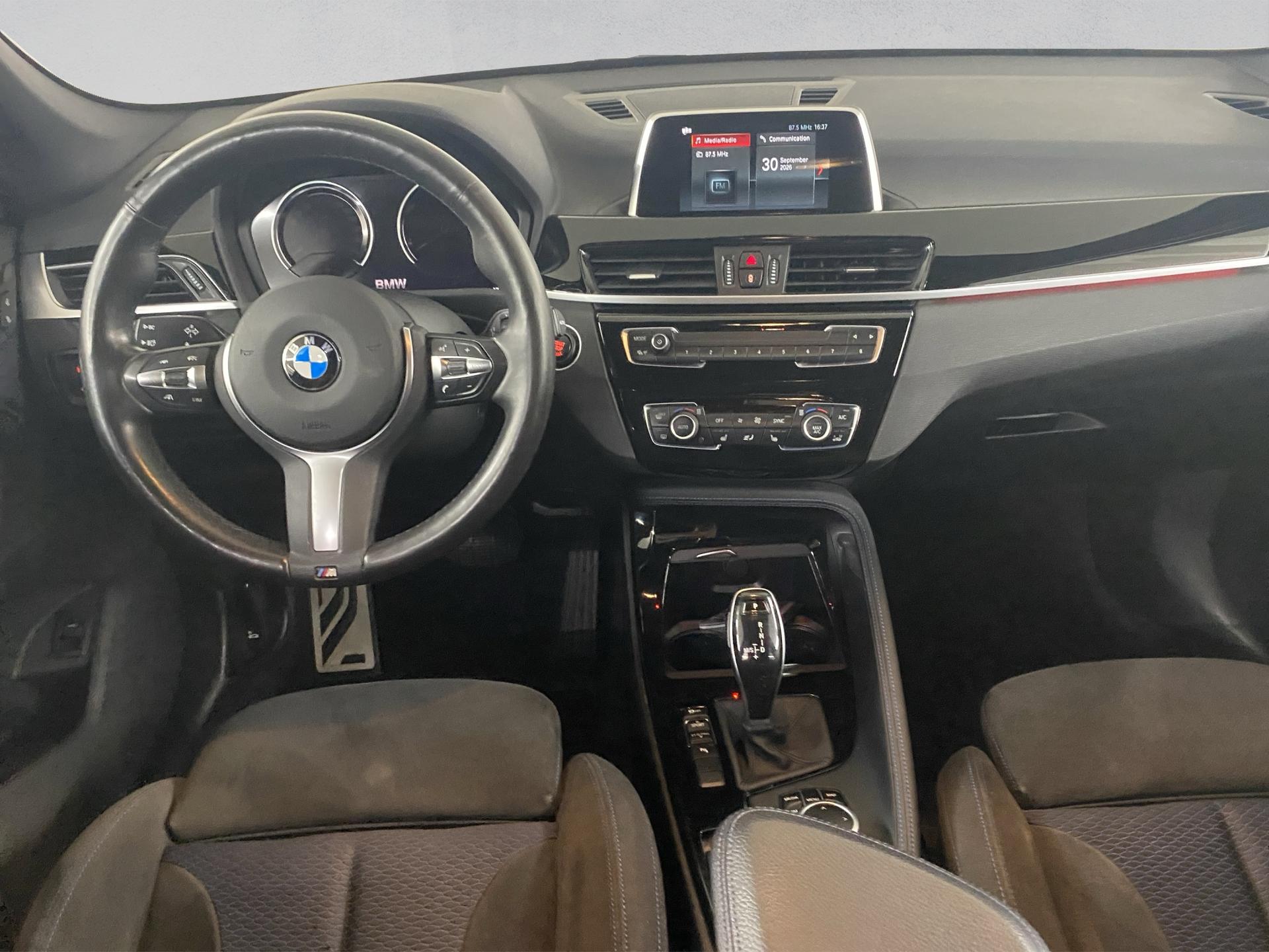 BMW X1 sDrive 18i M Sport Steptronic DSK-image-7