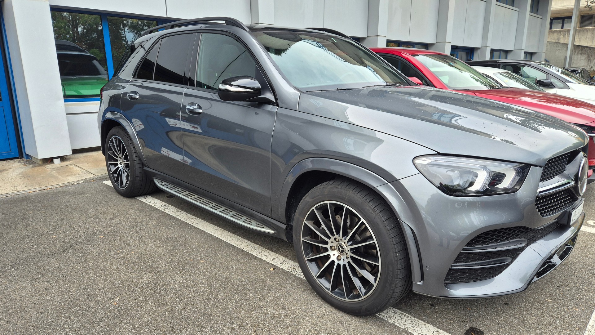 MERCEDES-BENZ GLE 400 d AMG Line 4matic-image-0