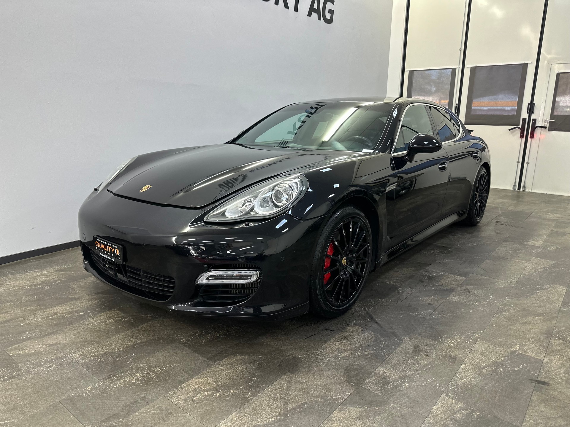PORSCHE Panamera Turbo 4.8 PDK-image-5