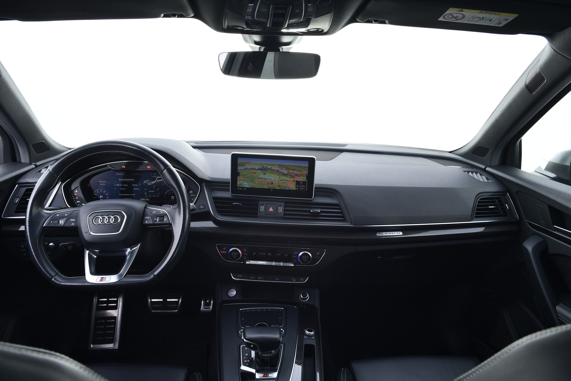 AUDI SQ5 3.0 TFSI quattro S-tronic-image-9