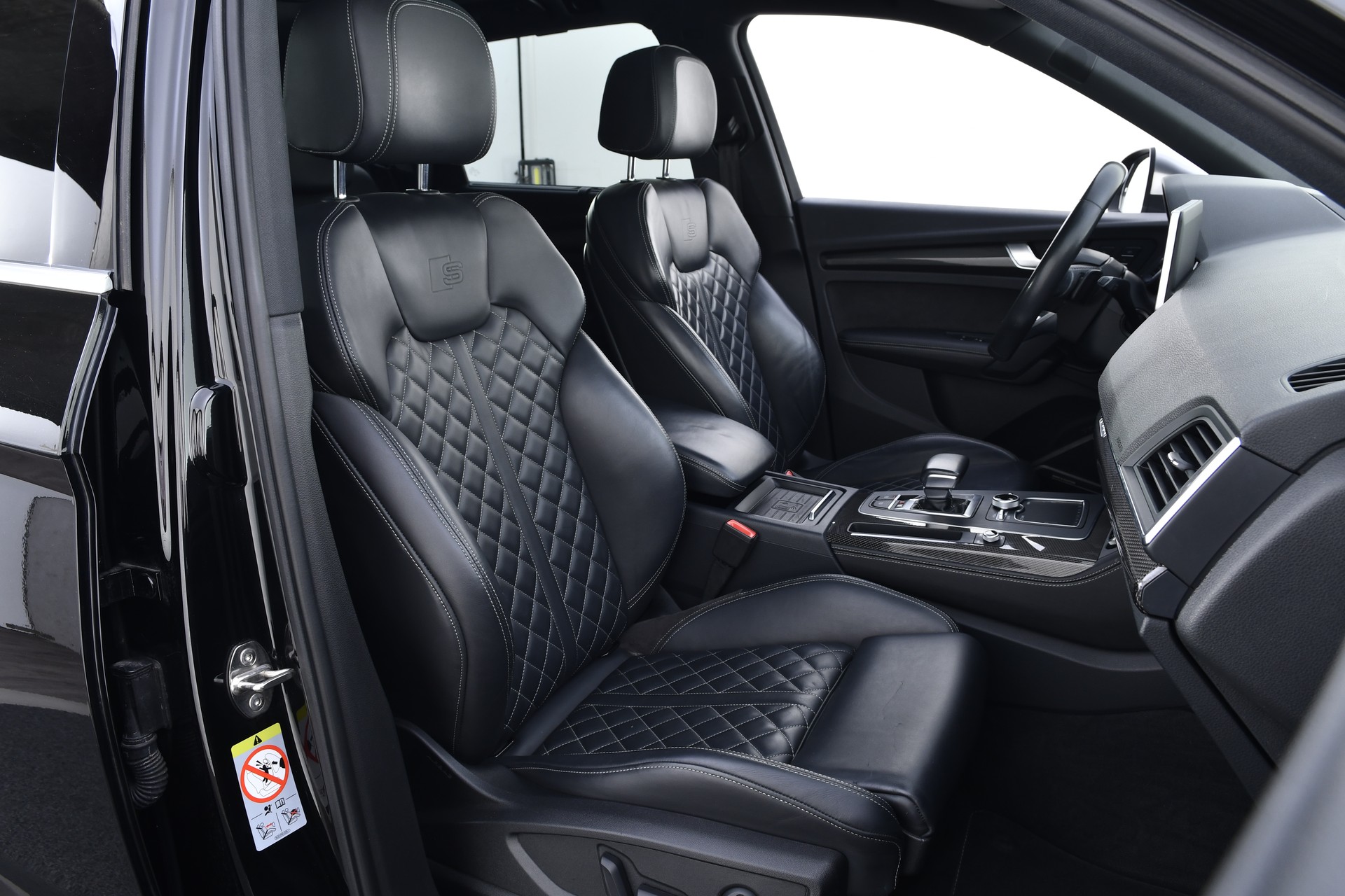 AUDI SQ5 3.0 TFSI quattro S-tronic-image-18