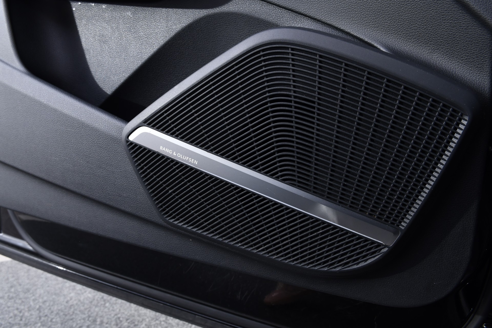 AUDI SQ5 3.0 TFSI quattro S-tronic-image-13