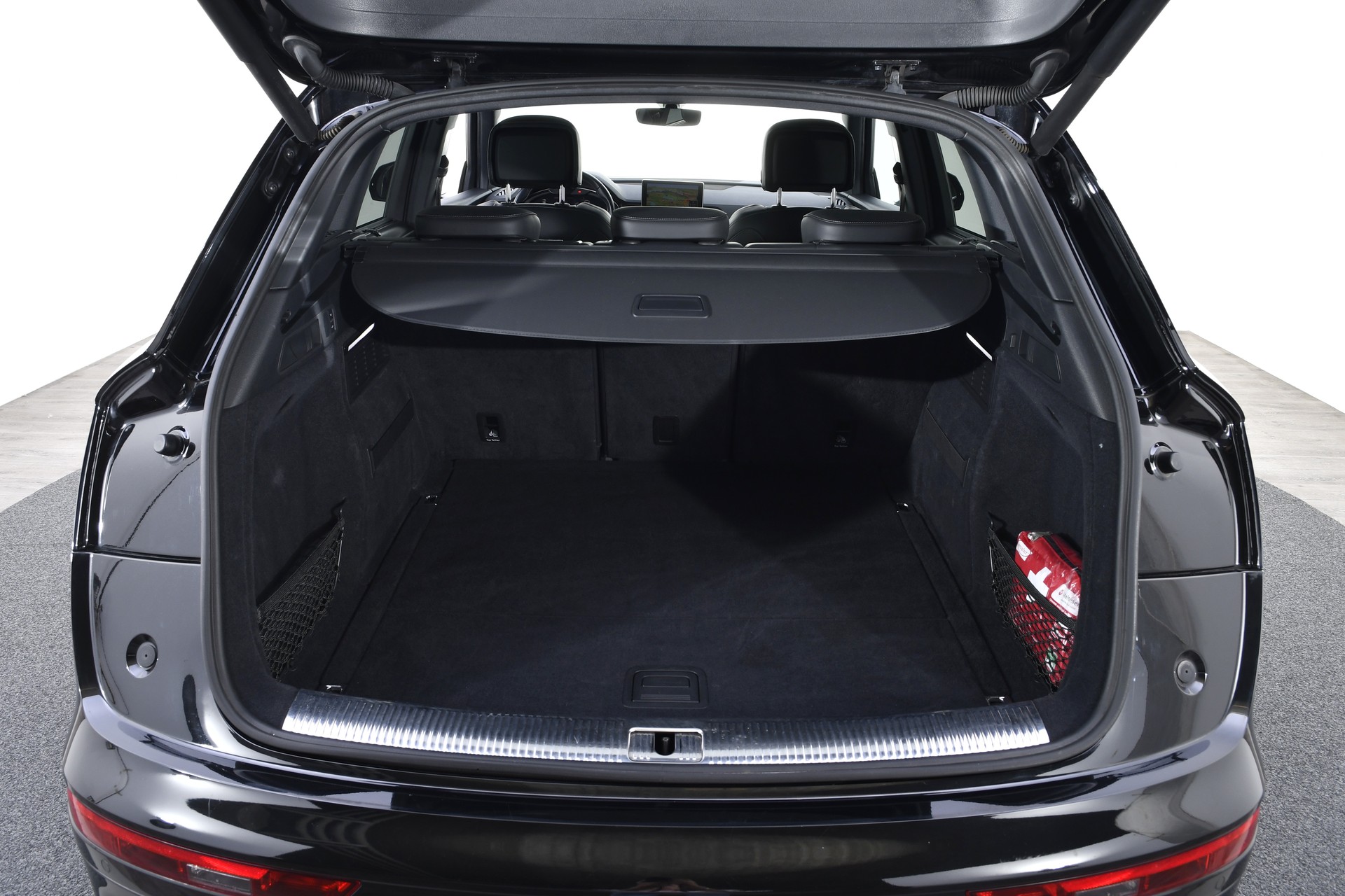 AUDI SQ5 3.0 TFSI quattro S-tronic-image-22