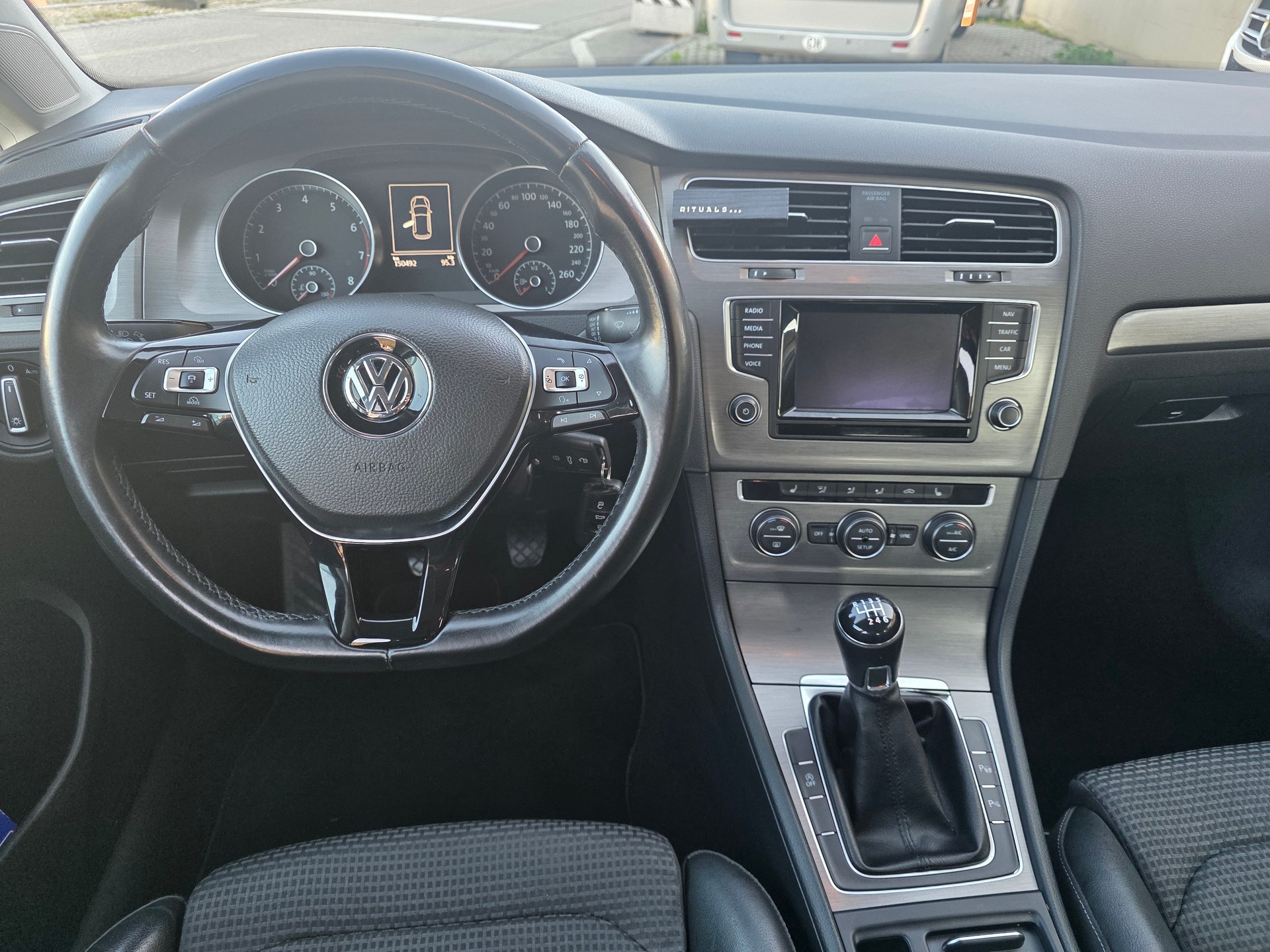 VW Golf 1.4 TSI Comfortline-image-10