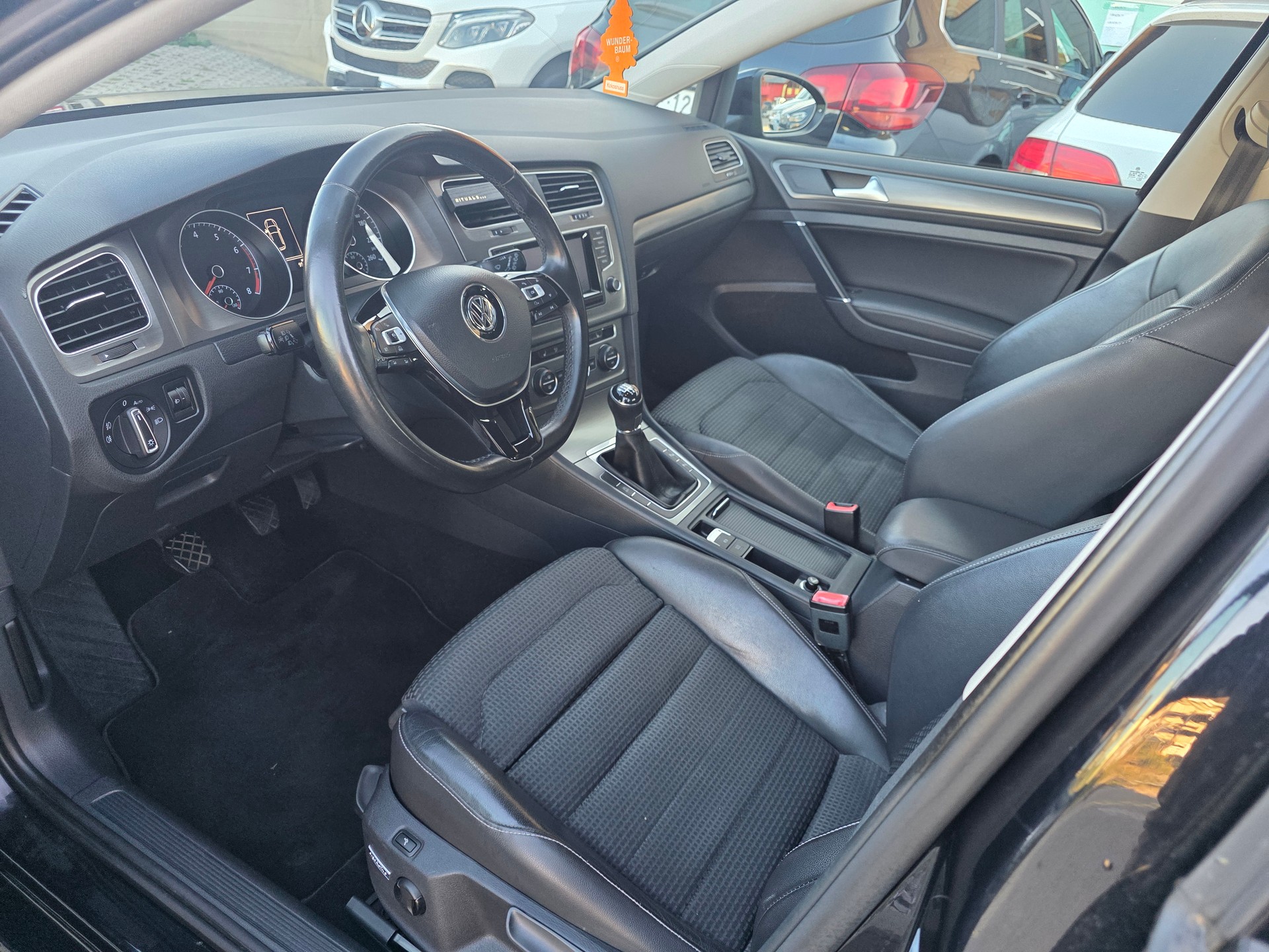 VW Golf 1.4 TSI Comfortline-image-8