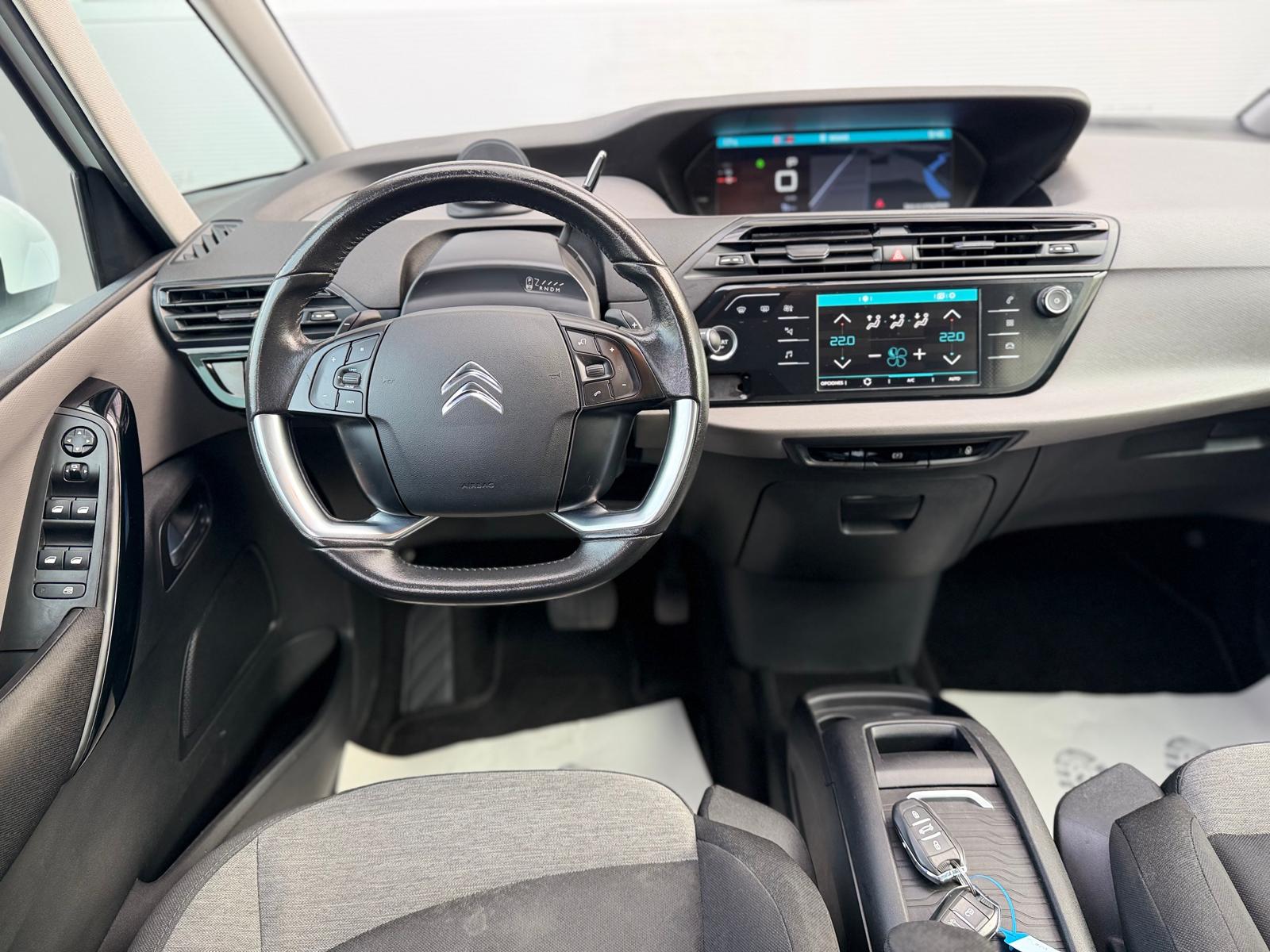 CITROEN C4 Picasso 1.6 BlueHDi Feel Edition EAT6-image-9