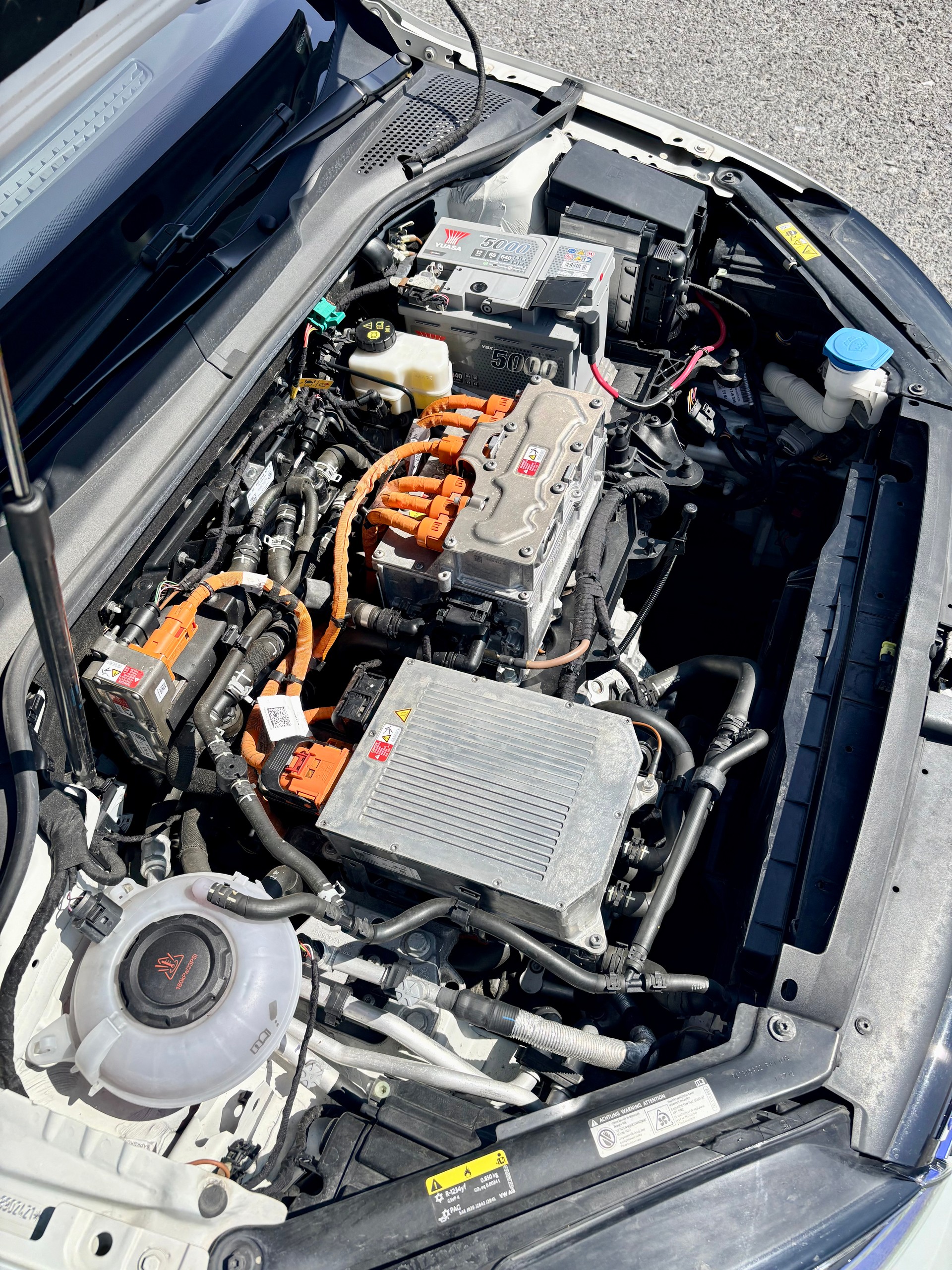 VW e-Golf-image-16