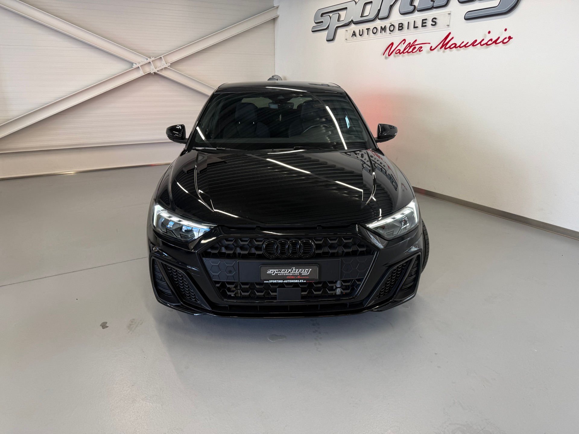 AUDI A1 Sportback 35 TFSI advanced S-tronic-showroom-element-3