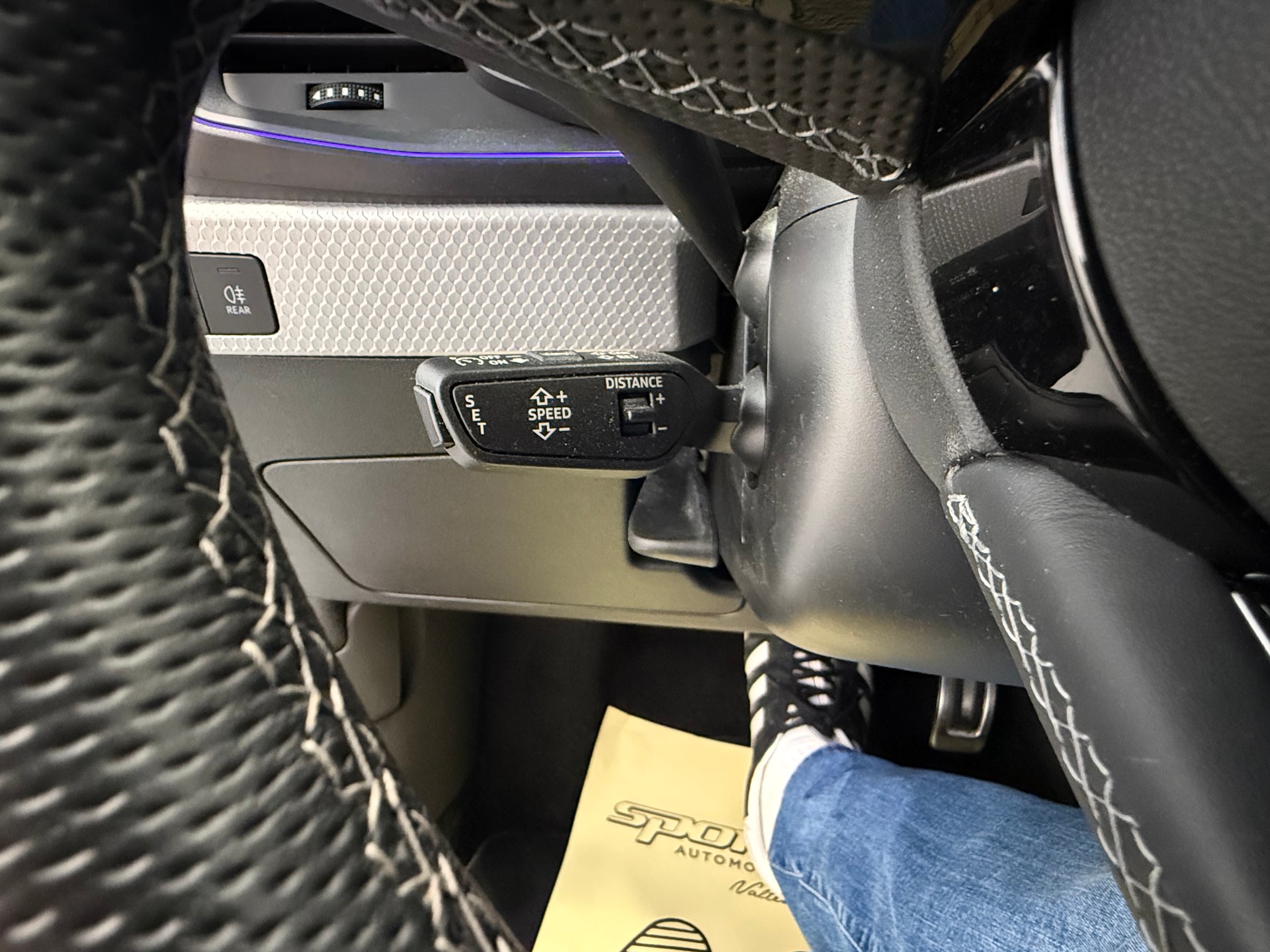 AUDI A1 Sportback 35 TFSI advanced S-tronic-image-26