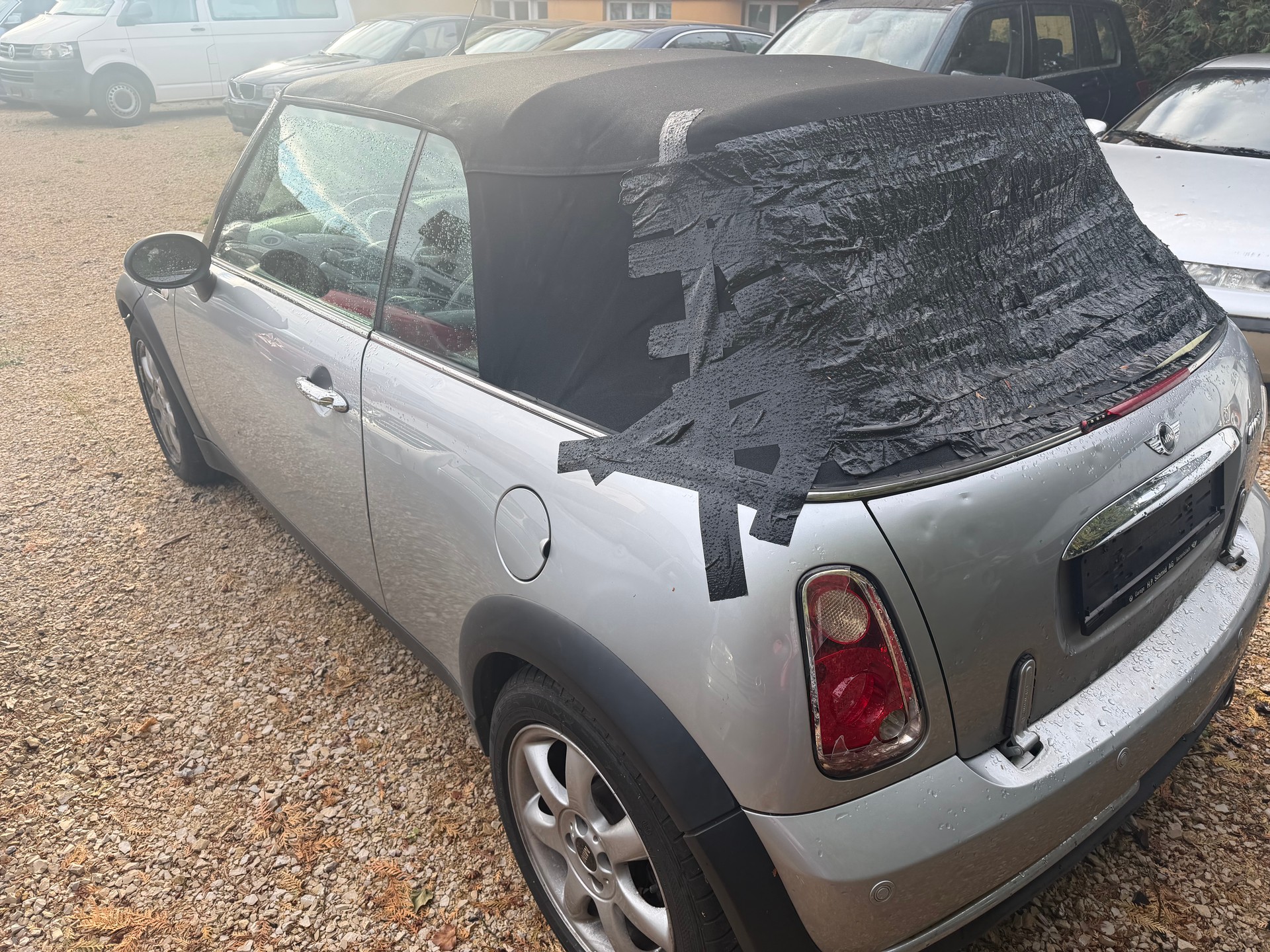 MINI Cooper Cabriolet-image-5