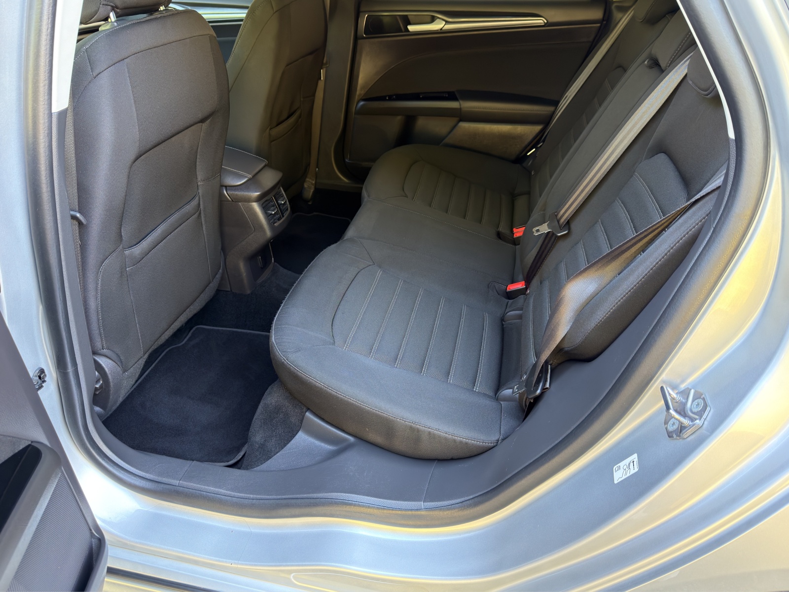FORD Mondeo 2.0 TDCi Titanium Automatik-image-13