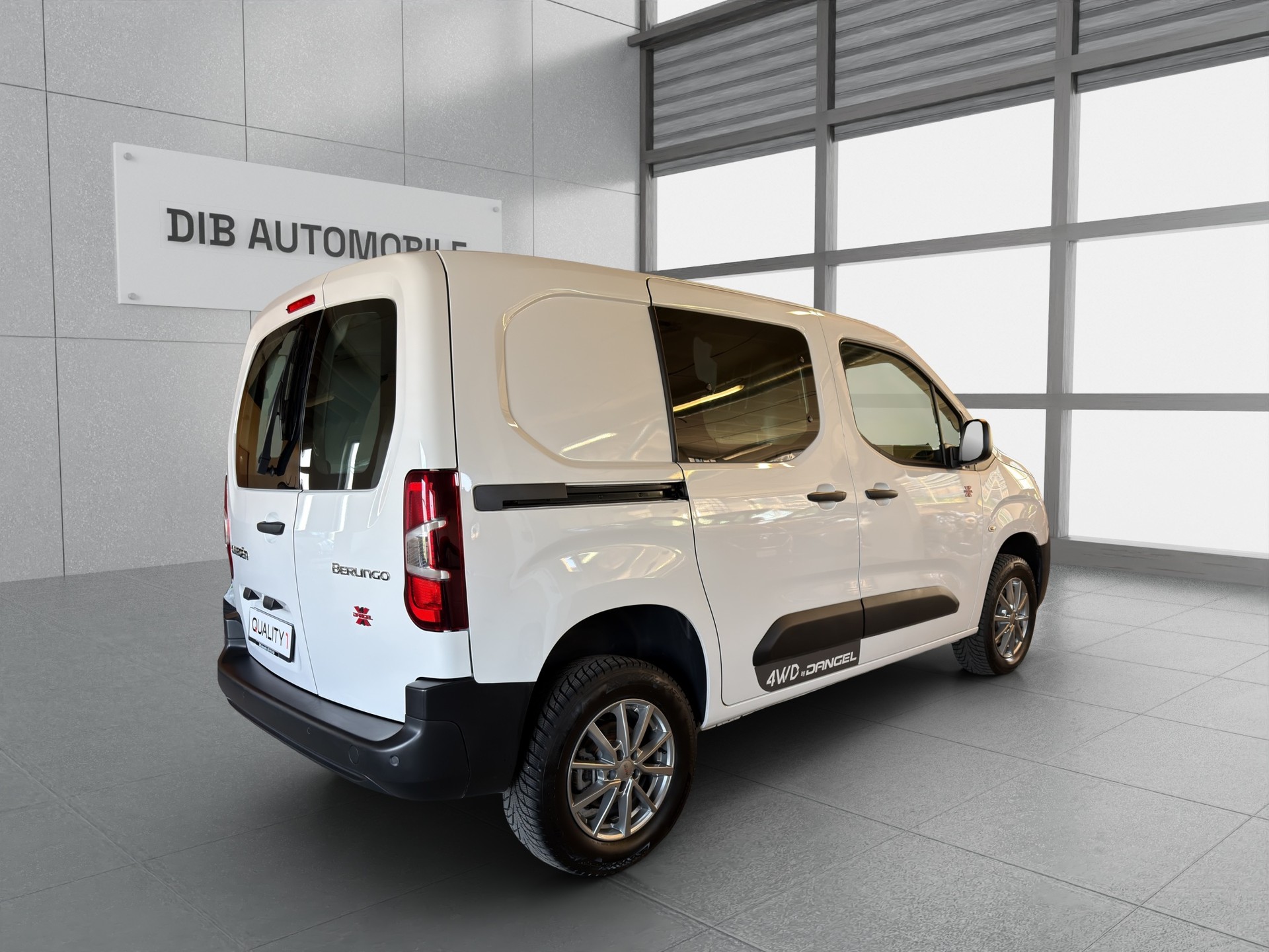 CITROEN Berlingo Van M 1.5 Blue HDi 130 s/s EAT8 4X4*NEUWERTIG*NUR 12000 KM*-image-3