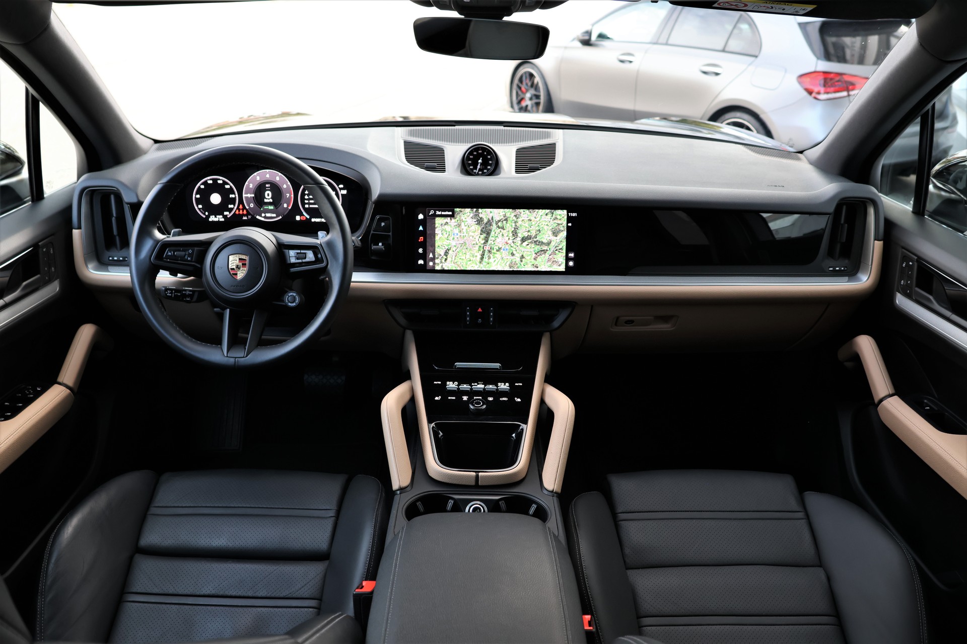 PORSCHE Cayenne E-Hybrid Tiptronic (CH) *2+2y Approved*-image-17
