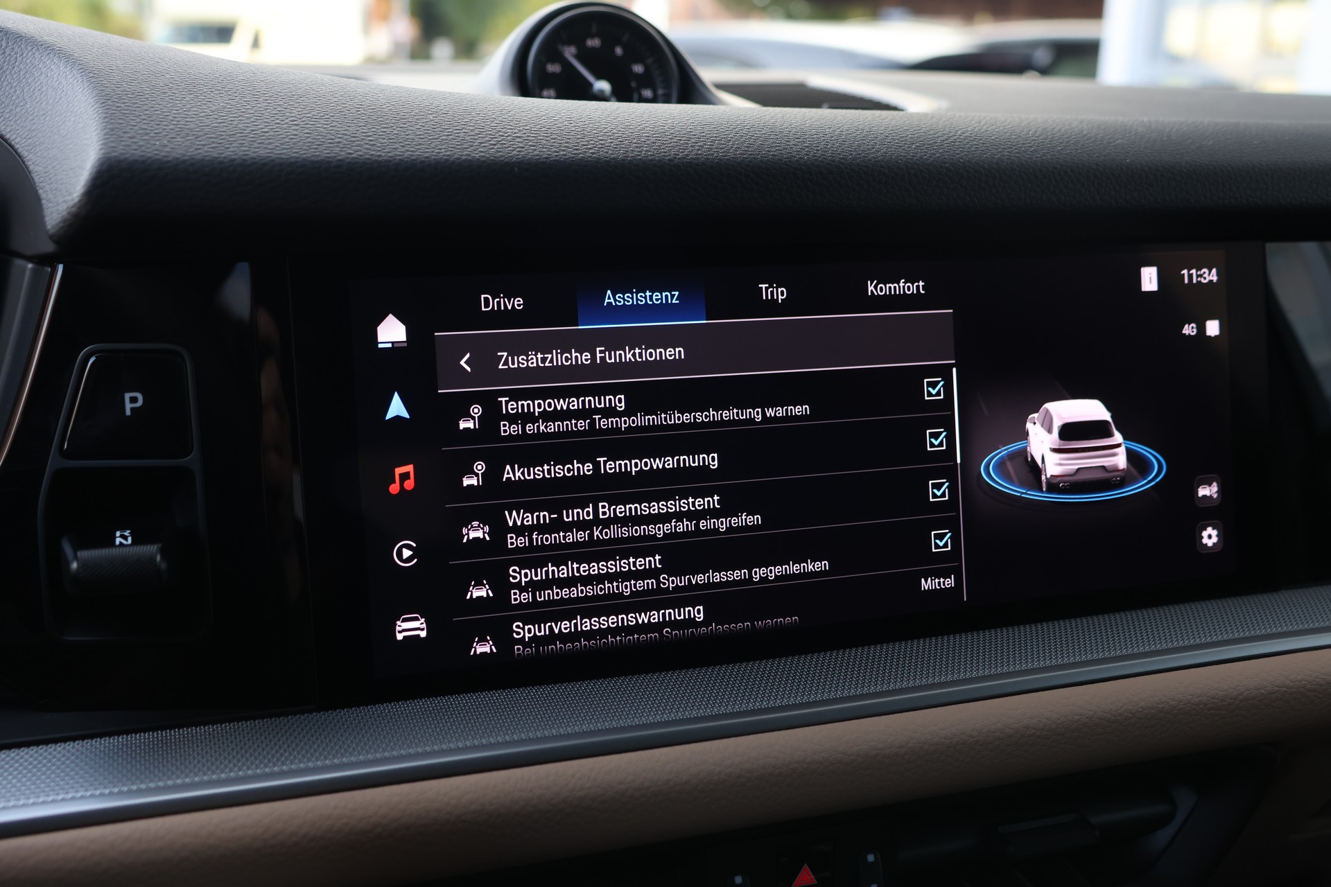 PORSCHE Cayenne E-Hybrid Tiptronic (CH) *2+2y Approved*-image-27