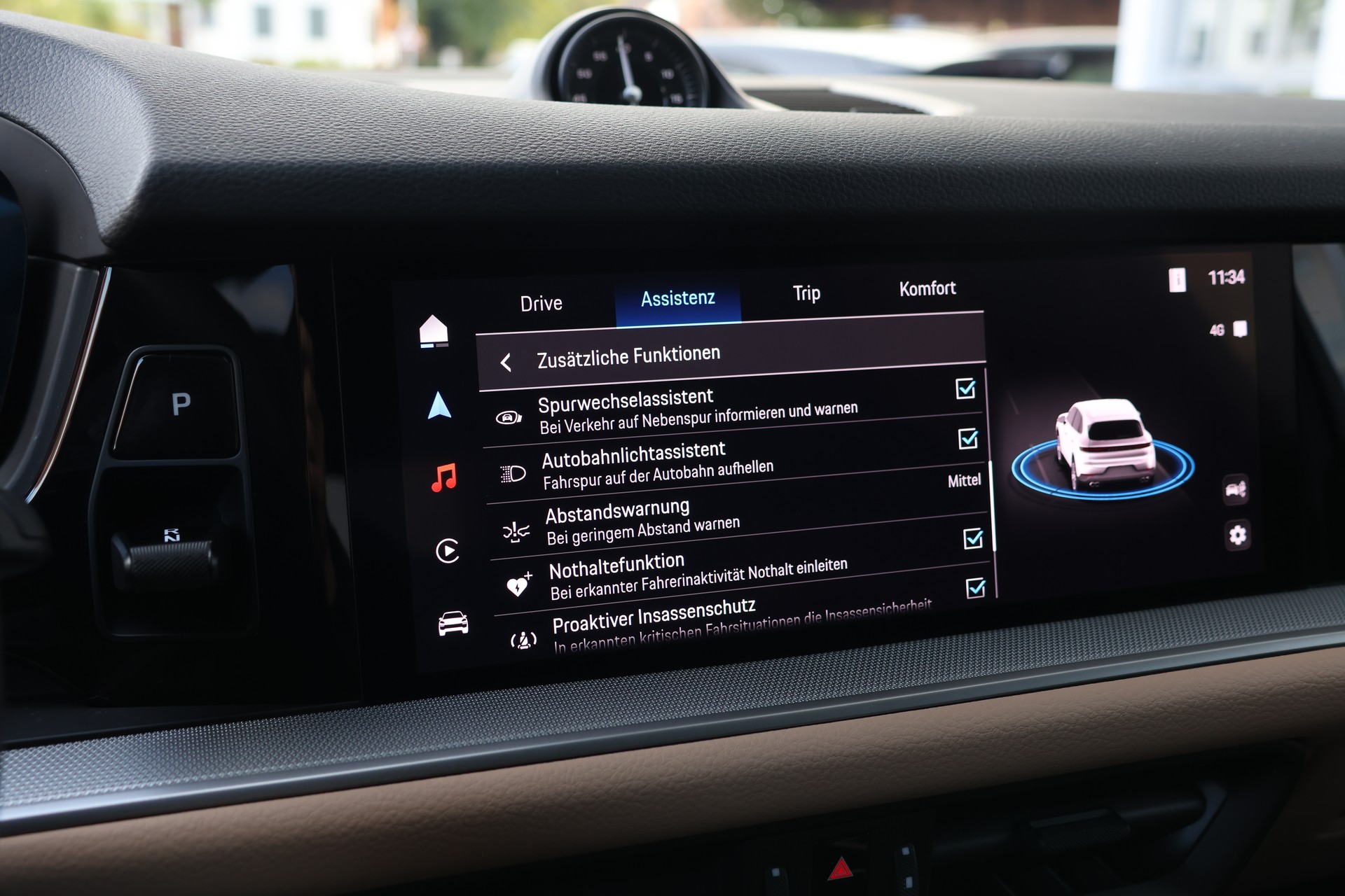 PORSCHE Cayenne E-Hybrid Tiptronic (CH) *2+2y Approved*-image-28