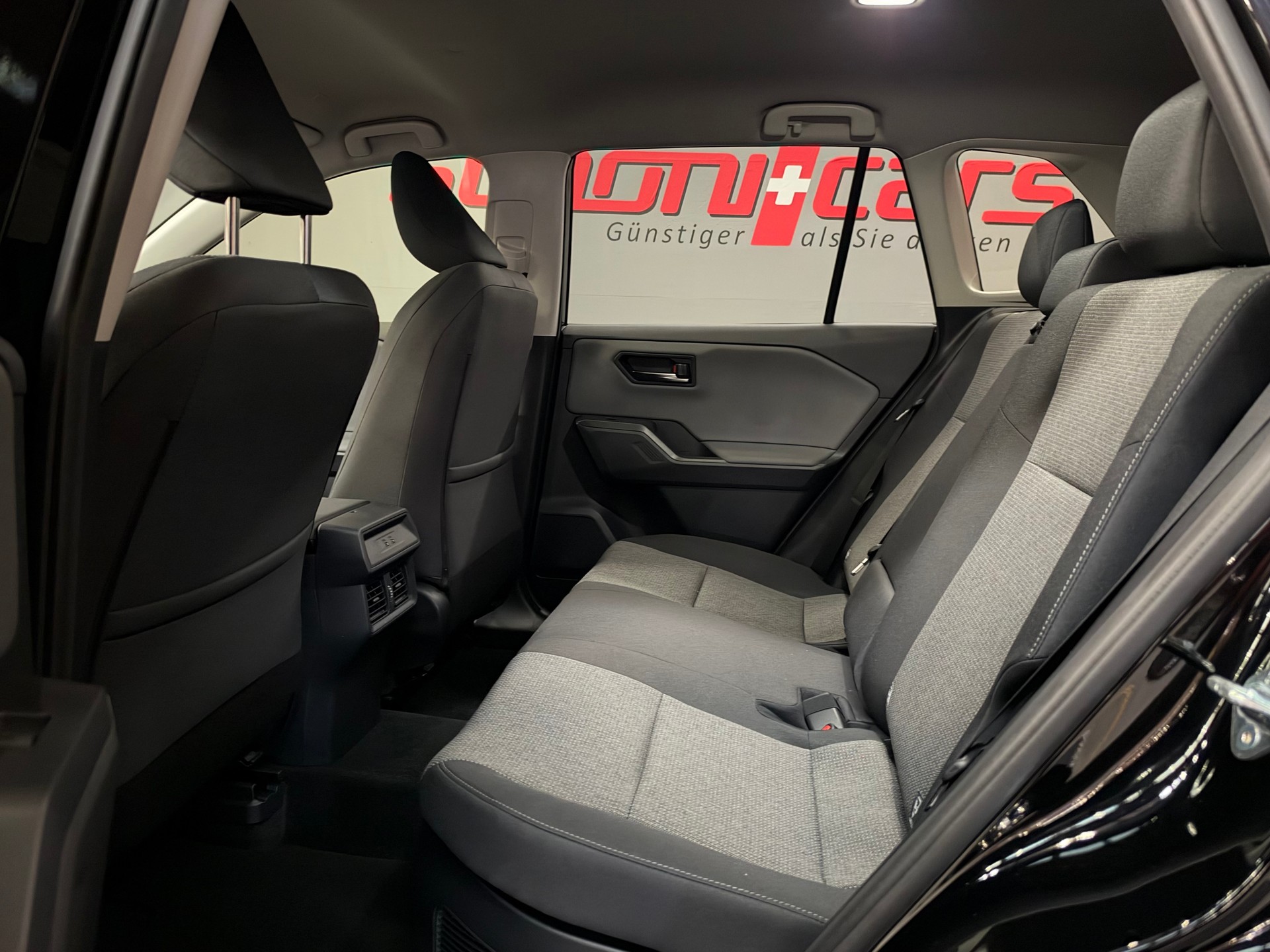 TOYOTA RAV-4 2.5 HSD Trend e-CVT AWD-image-11