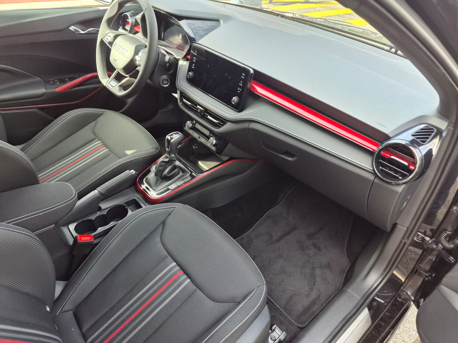 SKODA Fabia 1.5 TSI Monte Carlo DSG-image-15