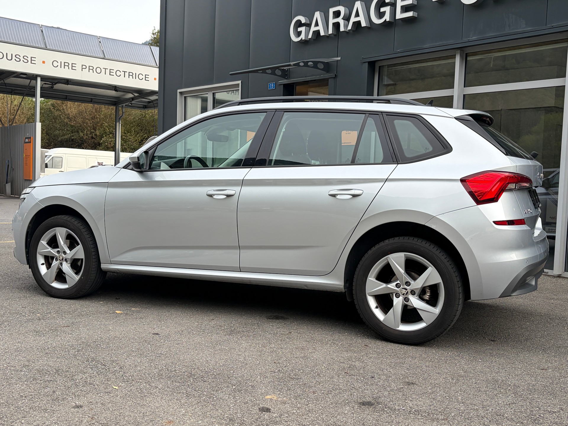 SKODA Kamiq 1.5 TSI ACT Ambition DSG-showroom-element-2