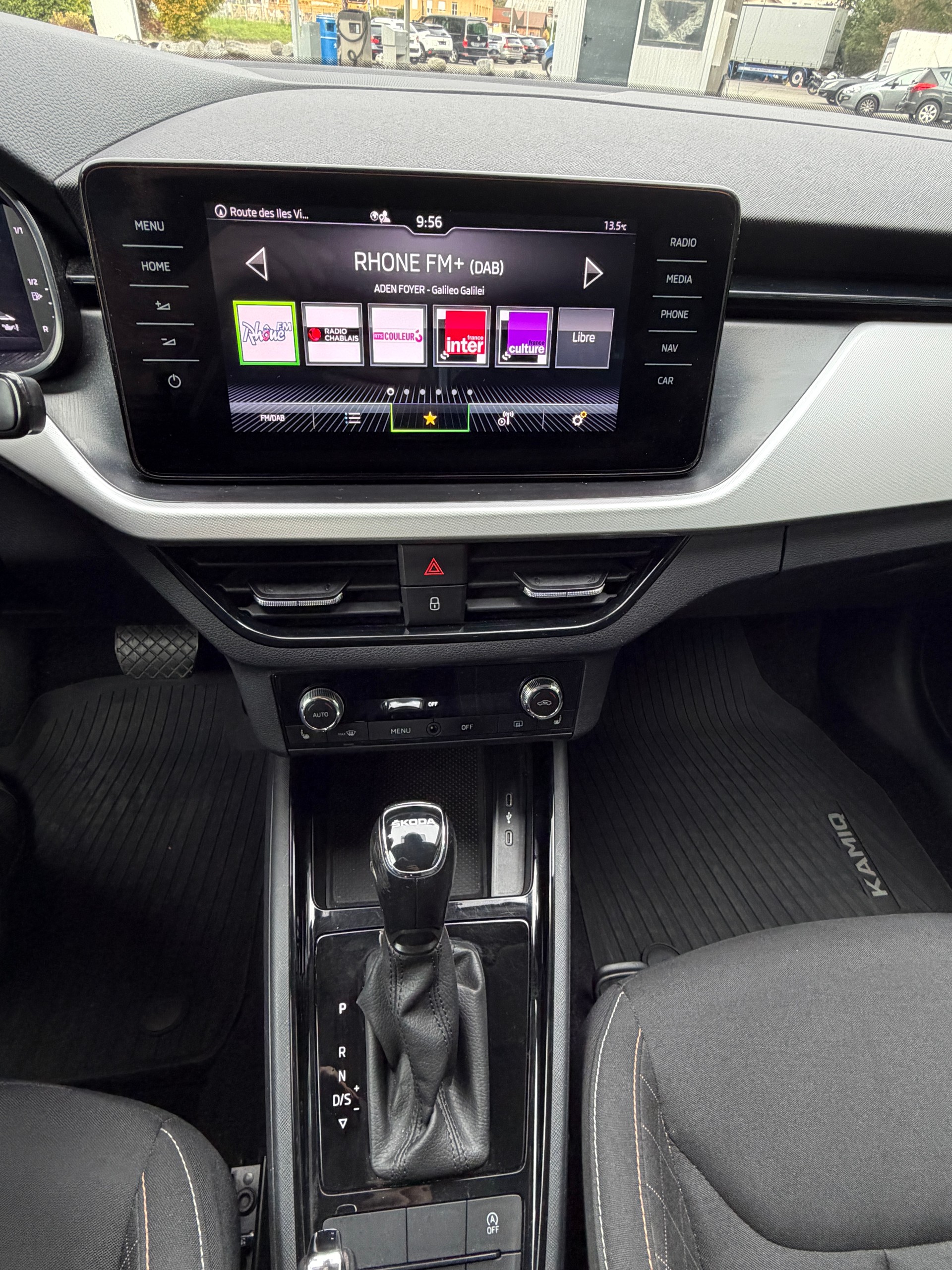 SKODA Kamiq 1.5 TSI ACT Ambition DSG-image-13