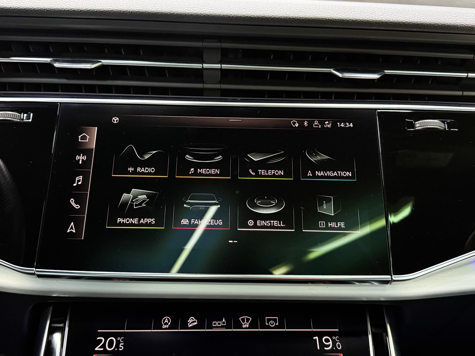 AUDI Q7 50 TDI quattro S Line tiptronic-image-15