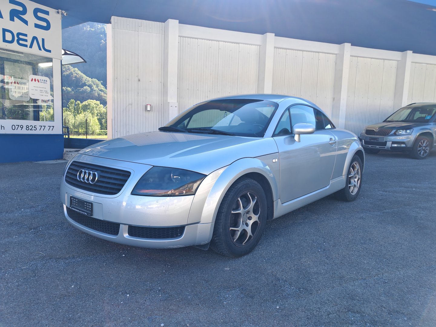 Car photo
