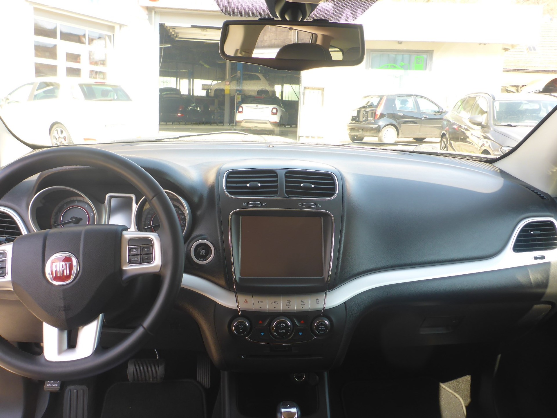 FIAT Freemont 2.0 MJ Black Code AWD Automat-image-6
