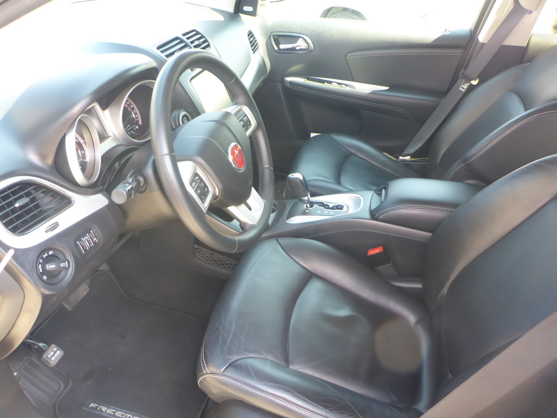 FIAT Freemont 2.0 MJ Black Code AWD Automat-image-5