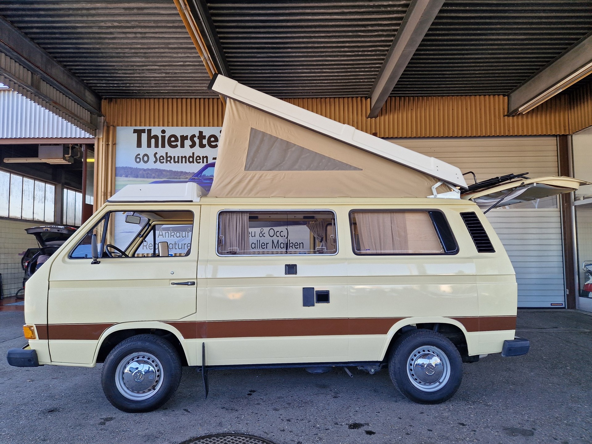 VW T2 Wohnmobil-image-5