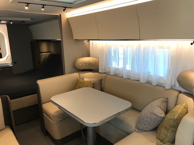 ADRIA ALPINA 663 HT (W087)-image-2