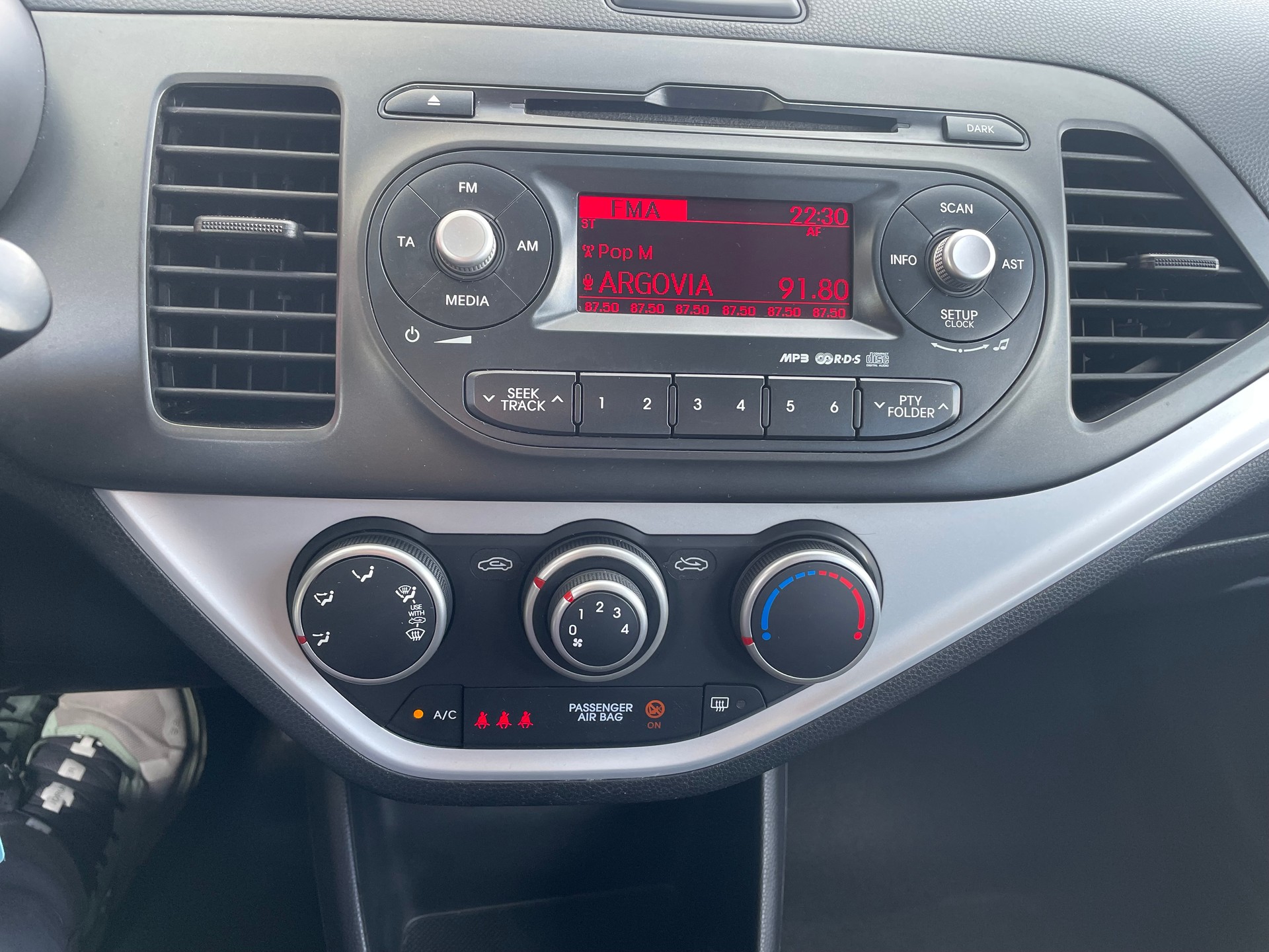 KIA Picanto 1.0 CVVT Classic-image-7