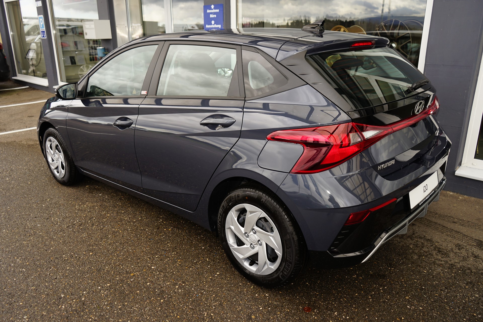 HYUNDAI i20 1.0 T-GDi Origo-image-3
