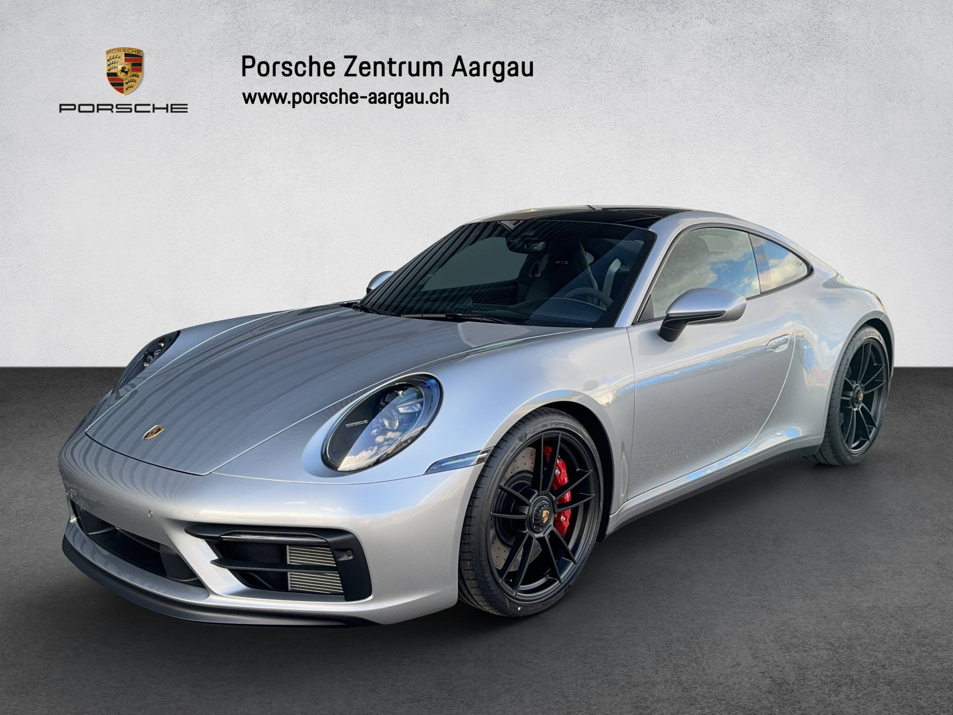 PORSCHE 911 Carrera 4 GTS-image-0