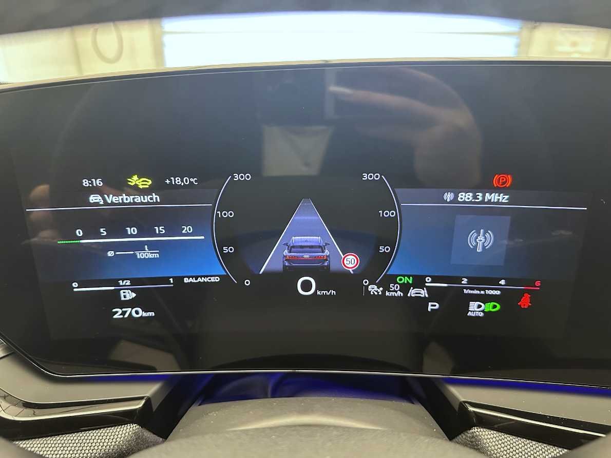 AUDI A6 Avant TDI quattro 150 kW S tronic-image-10